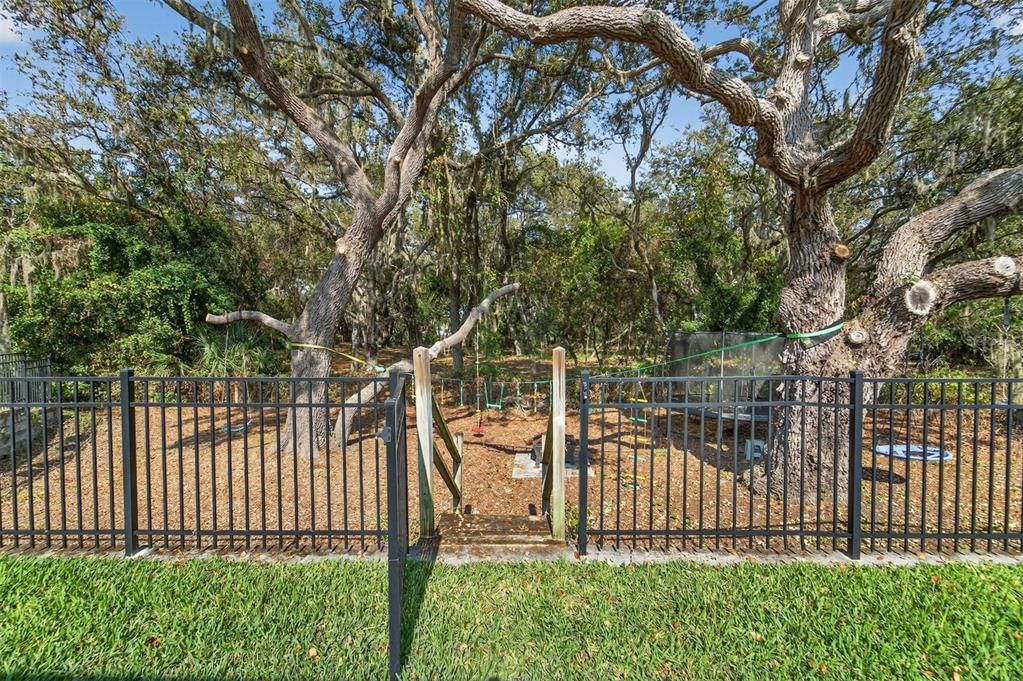 En Venta: $475,000 (3 camas, 2 baños, 2179 Pies cuadrados)