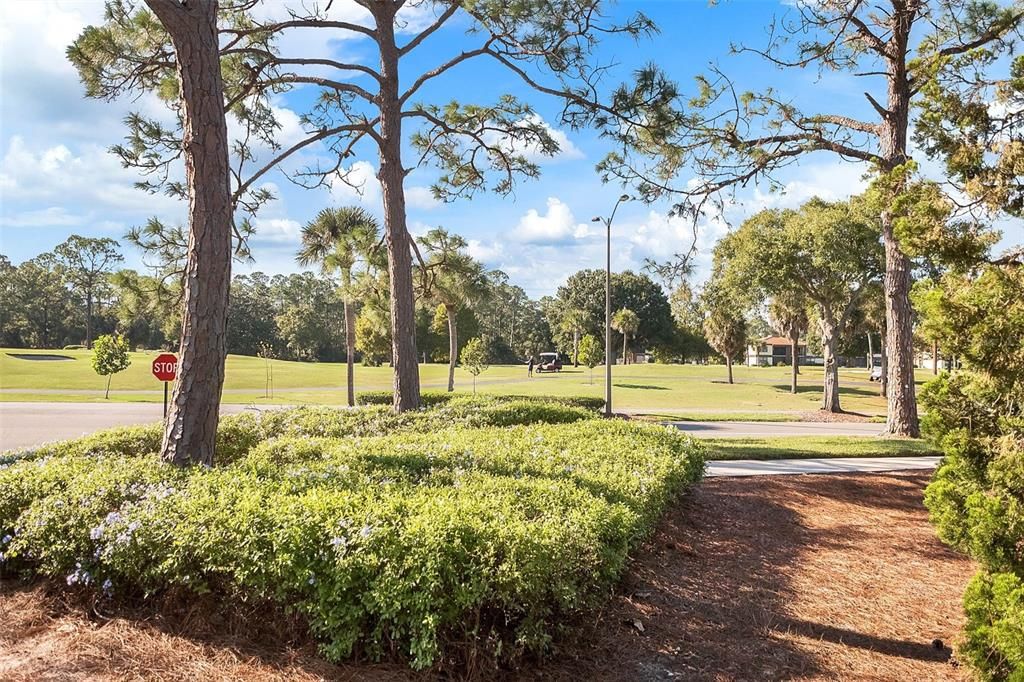 待售: $220,000 (2 贝兹, 2 浴室, 934 平方英尺)