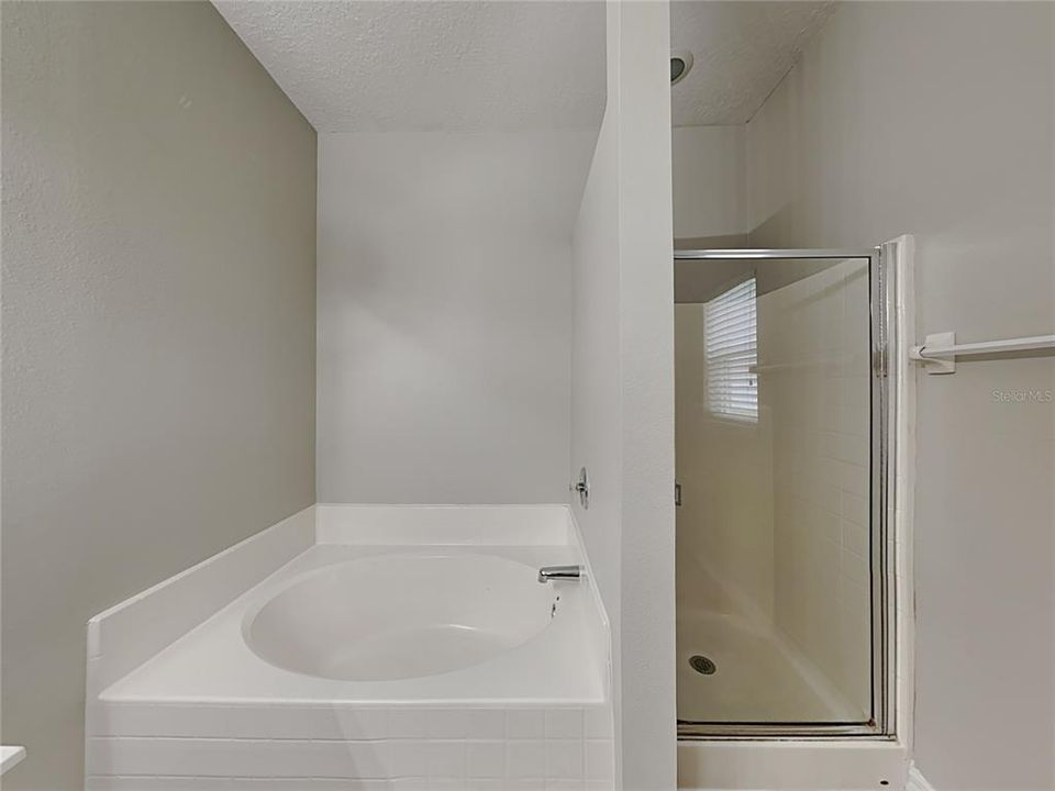 На продажу: $355,000 (3 спален, 2 ванн, 1751 Квадратных фут)