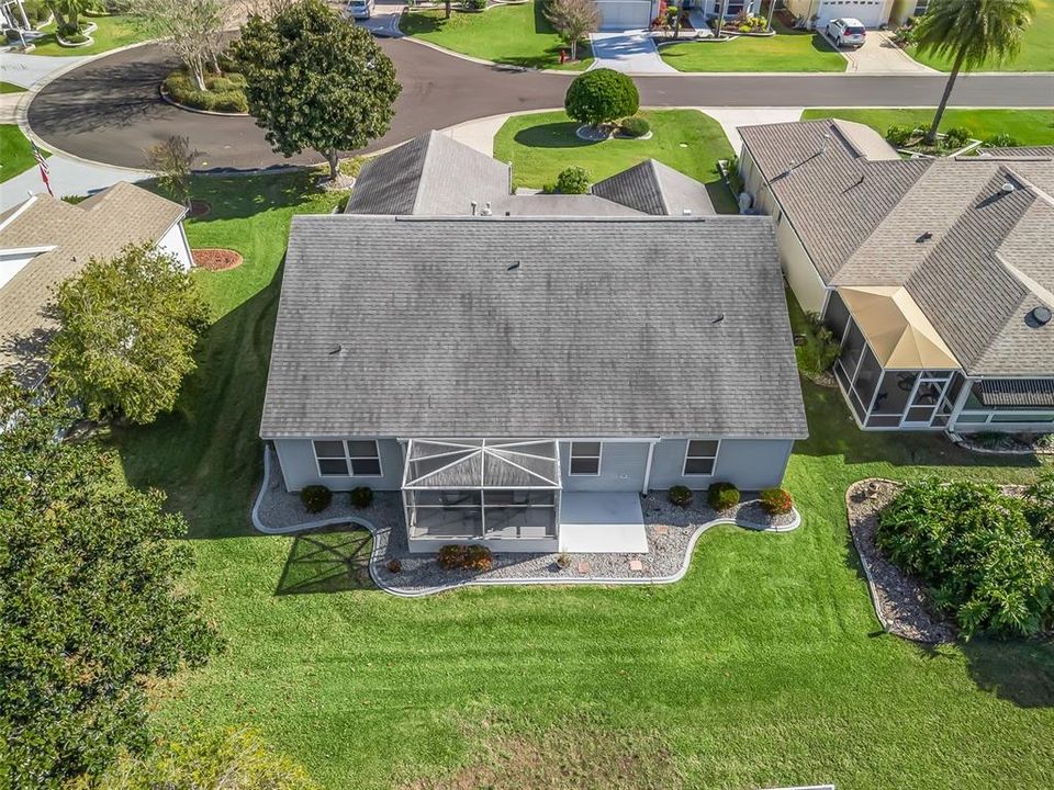 合同活跃: $365,000 (3 贝兹, 2 浴室, 1860 平方英尺)