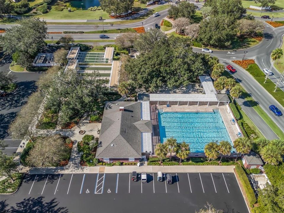 合同活跃: $365,000 (3 贝兹, 2 浴室, 1860 平方英尺)