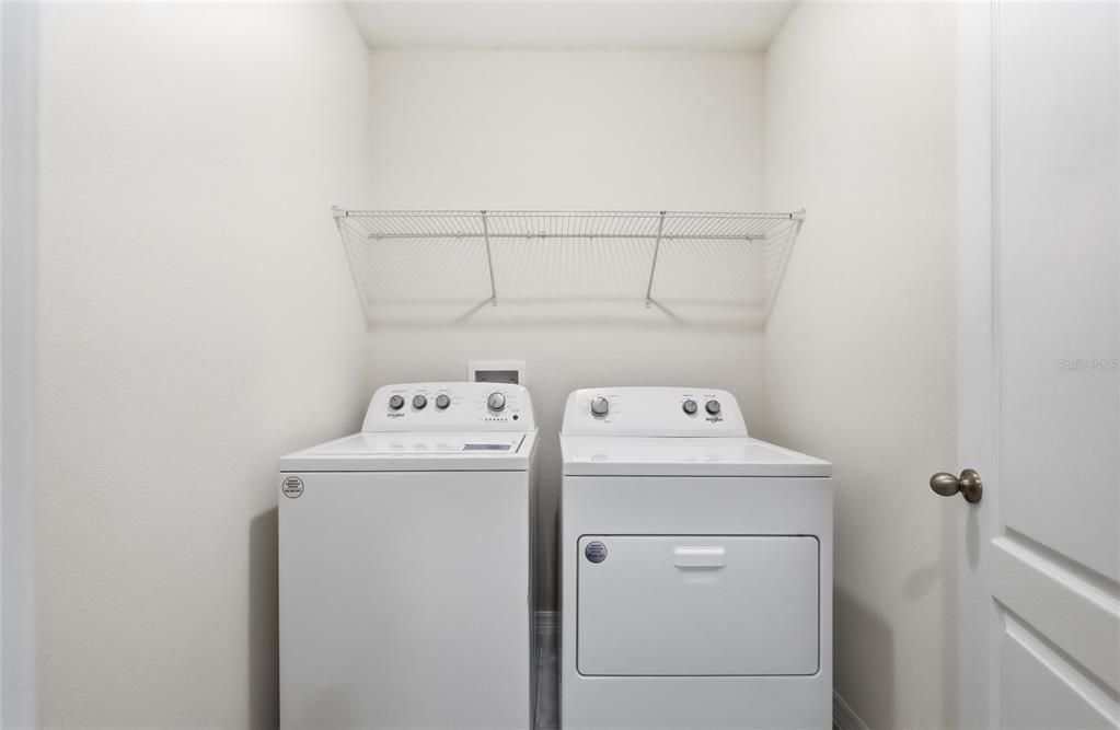 For Sale: $375,000 (3 beds, 2 baths, 1664 Square Feet)