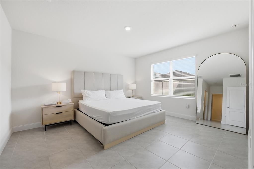 For Sale: $375,000 (3 beds, 2 baths, 1664 Square Feet)