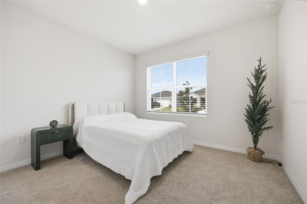 For Sale: $375,000 (3 beds, 2 baths, 1664 Square Feet)