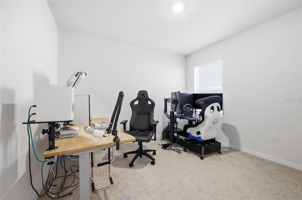 For Sale: $375,000 (3 beds, 2 baths, 1664 Square Feet)