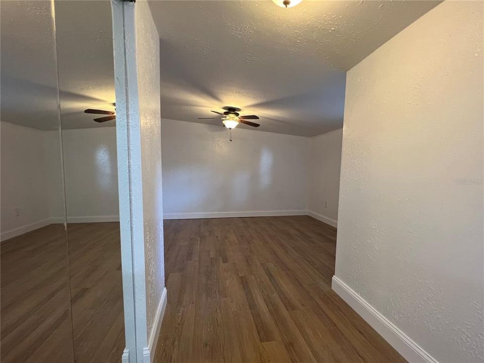 For Rent: $1,500 (2 beds, 1 baths, 1200 Square Feet)