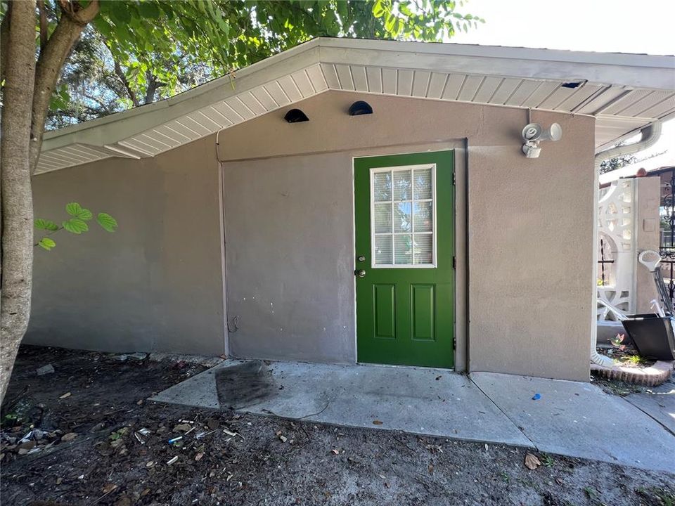 For Rent: $1,500 (2 beds, 1 baths, 1200 Square Feet)