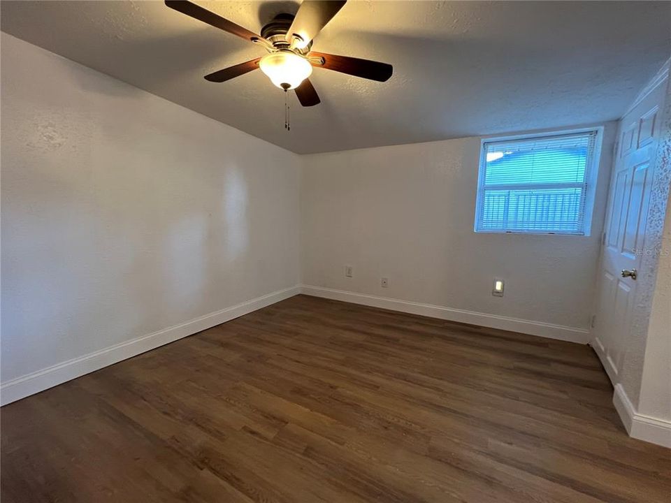 For Rent: $1,500 (2 beds, 1 baths, 1200 Square Feet)