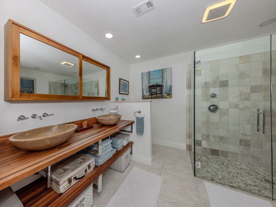 待售: $1,190,000 (3 贝兹, 2 浴室, 2123 平方英尺)