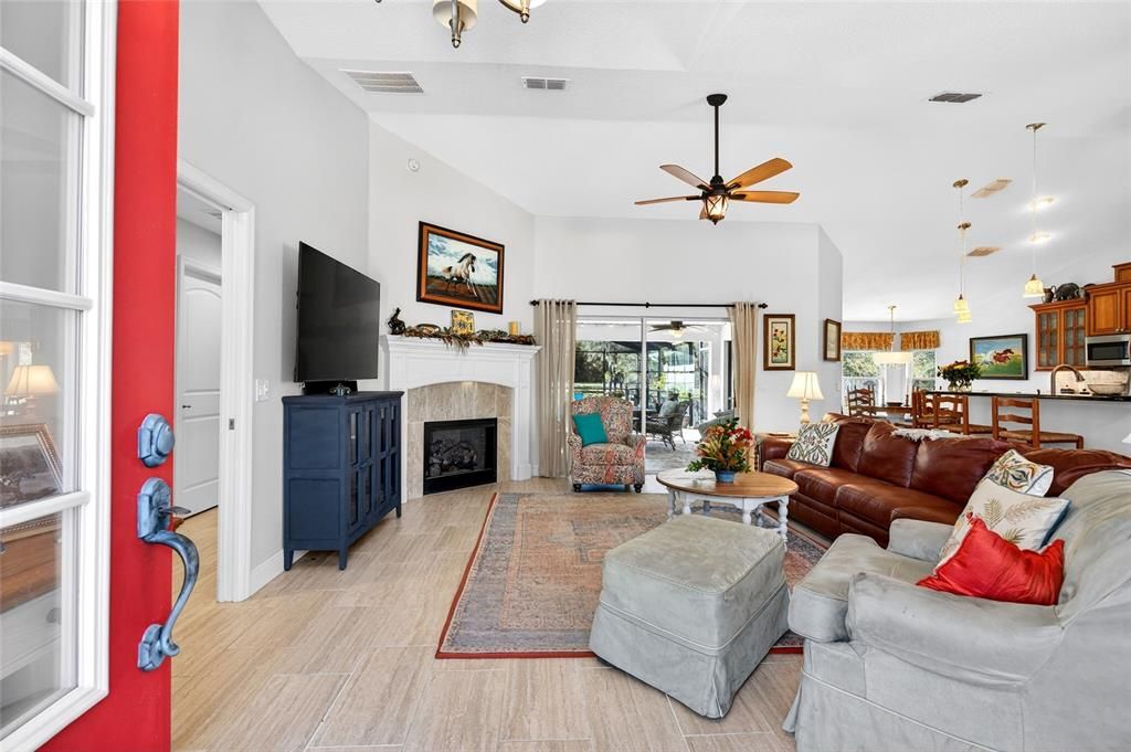 For Sale: $675,000 (3 beds, 2 baths, 1729 Square Feet)