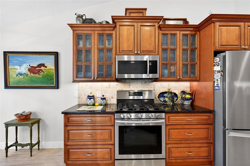 For Sale: $675,000 (3 beds, 2 baths, 1729 Square Feet)