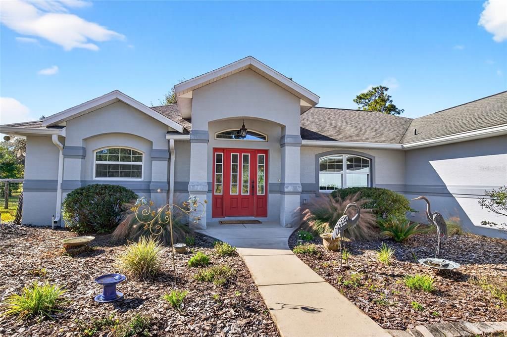 For Sale: $675,000 (3 beds, 2 baths, 1729 Square Feet)