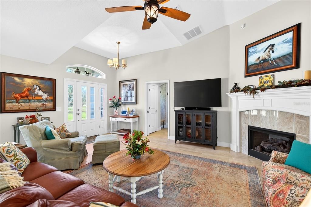 For Sale: $675,000 (3 beds, 2 baths, 1729 Square Feet)