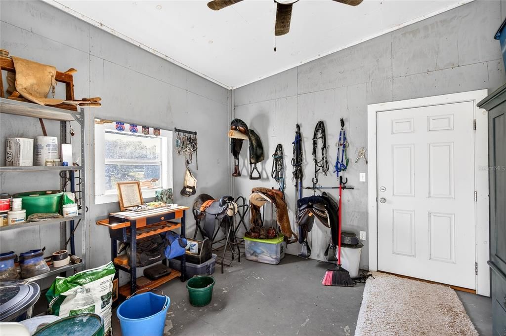 For Sale: $675,000 (3 beds, 2 baths, 1729 Square Feet)