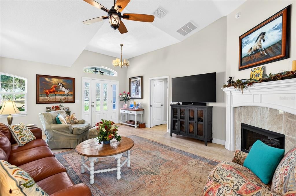 For Sale: $675,000 (3 beds, 2 baths, 1729 Square Feet)