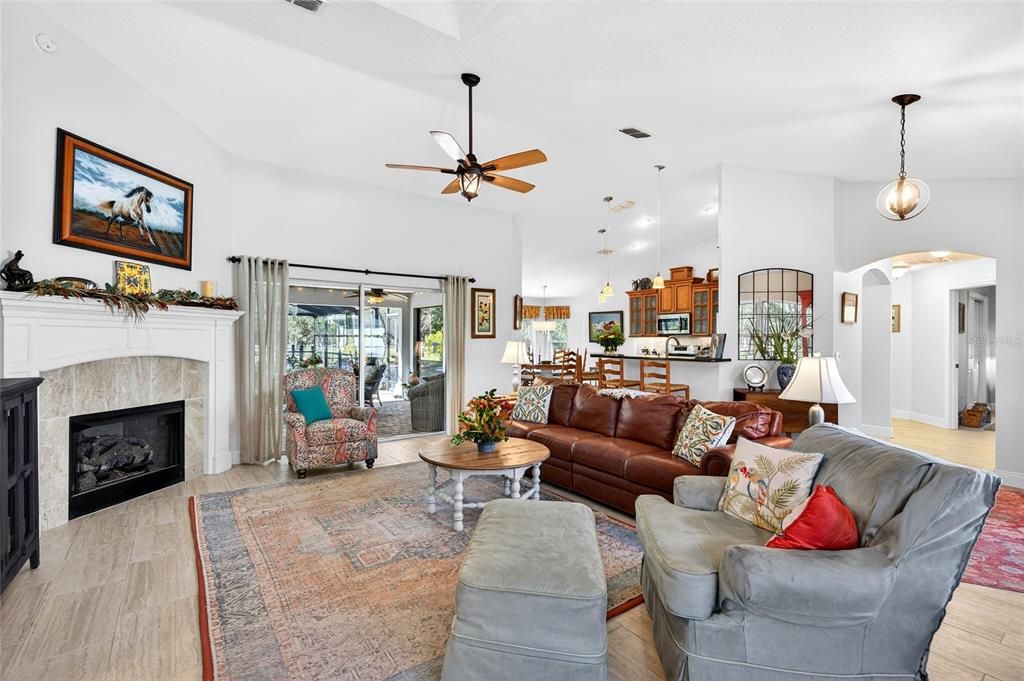 For Sale: $675,000 (3 beds, 2 baths, 1729 Square Feet)