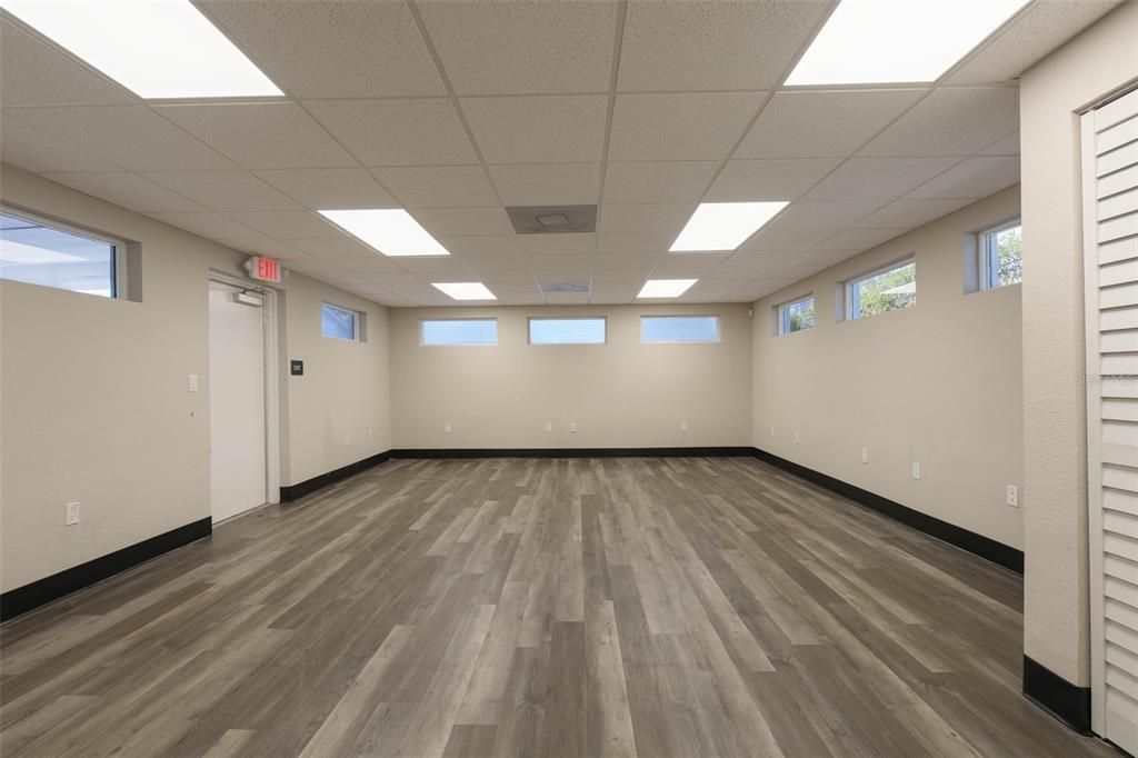 На продажу: $1,550,000 (0 спален, 0 ванн, 7342 Квадратных фут)