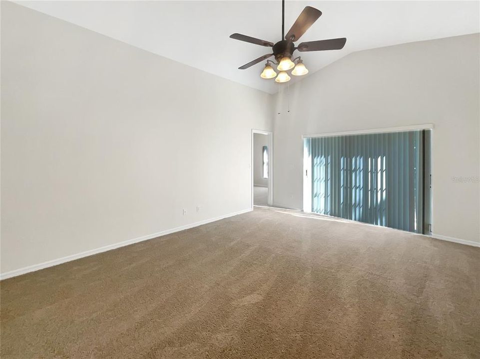 For Sale: $316,000 (3 beds, 2 baths, 1557 Square Feet)