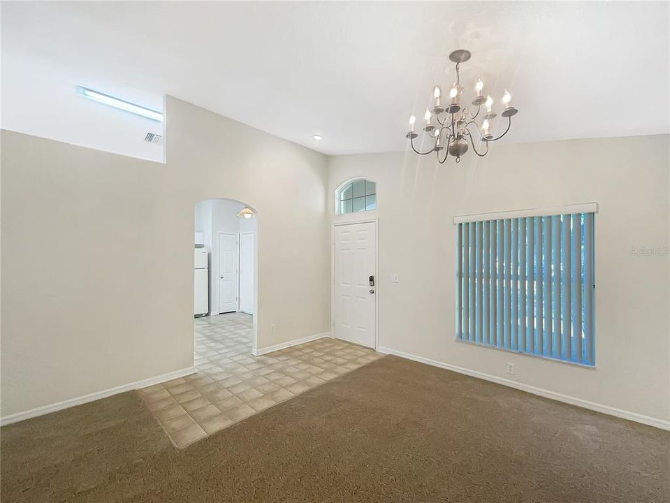 For Sale: $316,000 (3 beds, 2 baths, 1557 Square Feet)