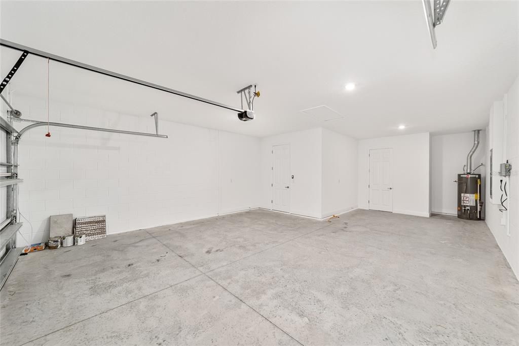 En Venta: $365,000 (2 camas, 2 baños, 1718 Pies cuadrados)