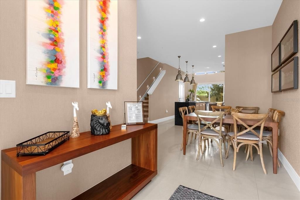 待售: $415,000 (3 贝兹, 3 浴室, 2268 平方英尺)