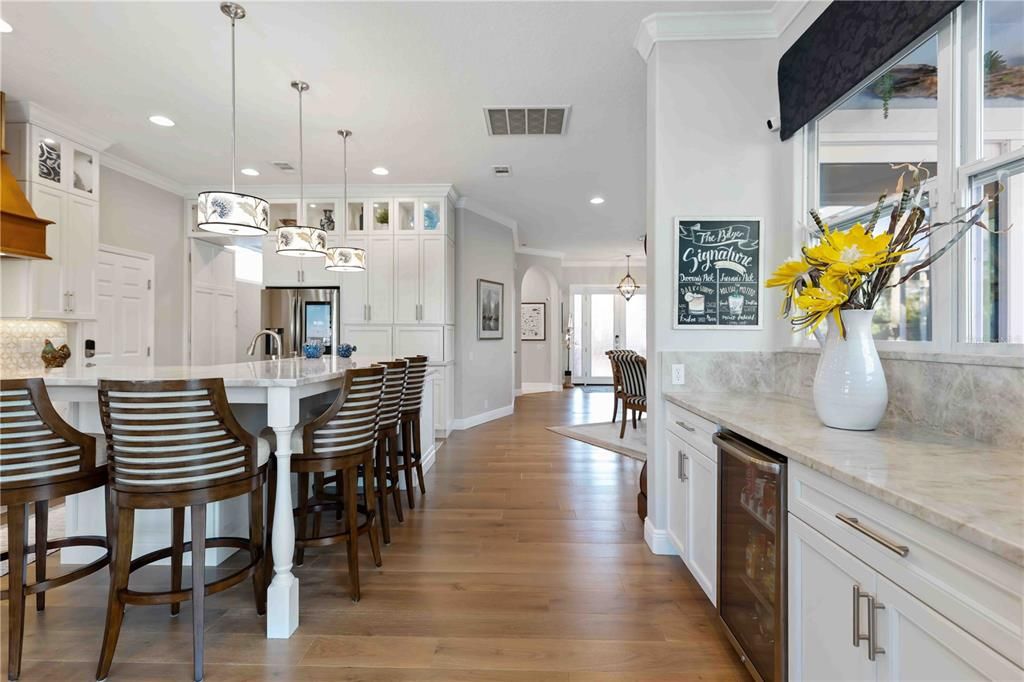 На продажу: $1,050,000 (4 спален, 2 ванн, 2240 Квадратных фут)