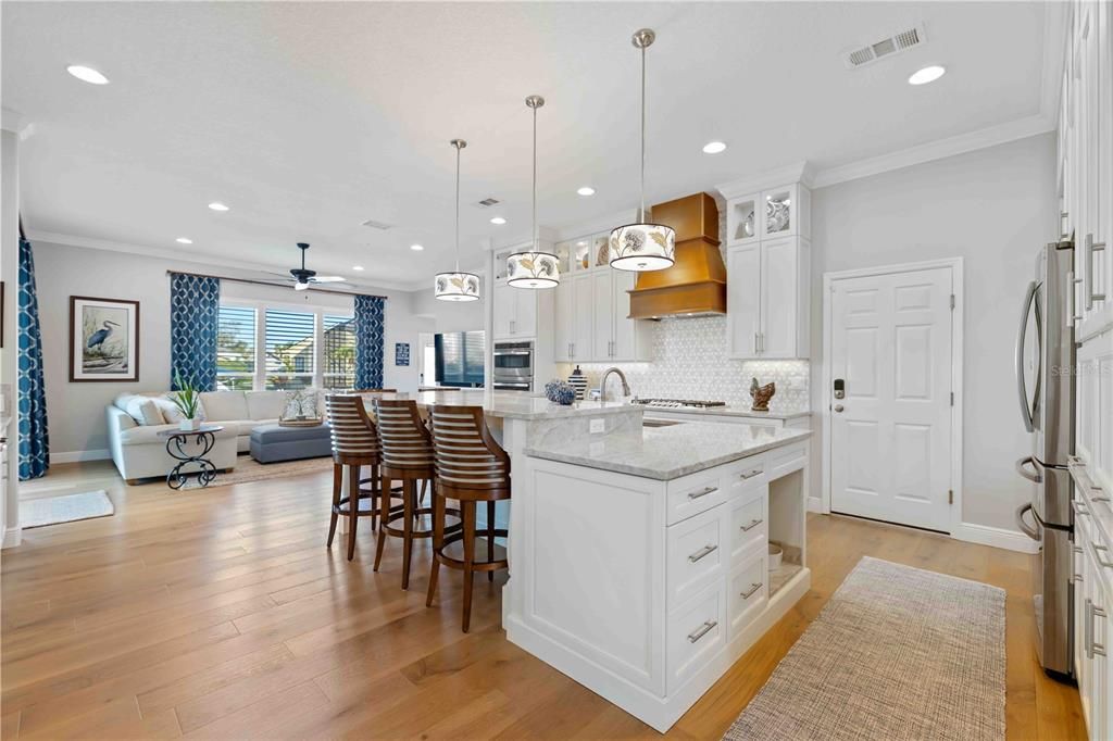 На продажу: $1,050,000 (4 спален, 2 ванн, 2240 Квадратных фут)