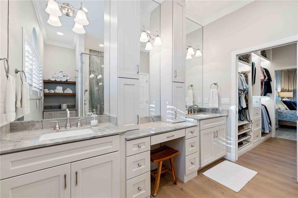 На продажу: $1,050,000 (4 спален, 2 ванн, 2240 Квадратных фут)