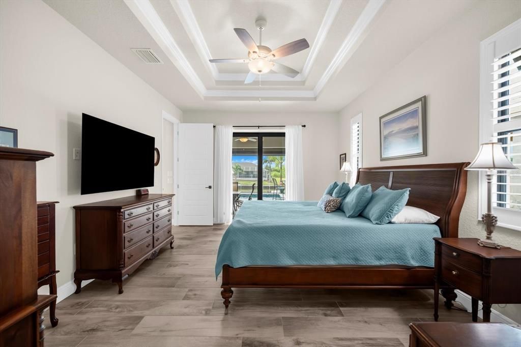 En Venta: $1,100,000 (3 camas, 3 baños, 2261 Pies cuadrados)