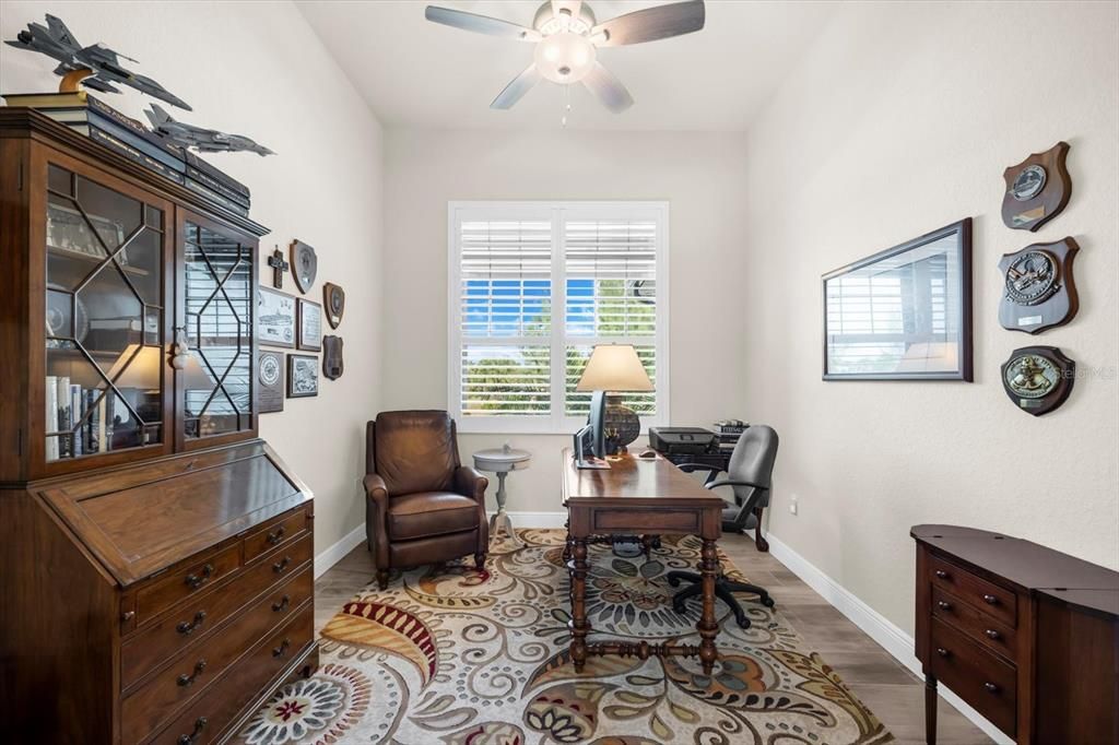 En Venta: $1,100,000 (3 camas, 3 baños, 2261 Pies cuadrados)