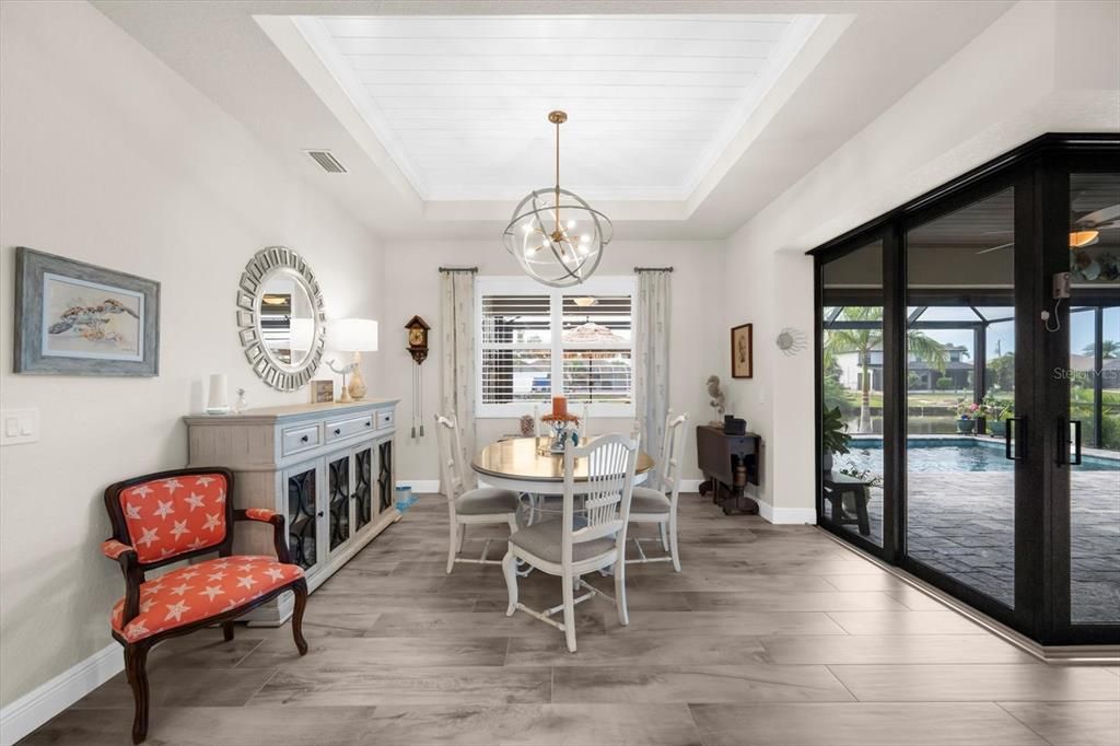 En Venta: $1,100,000 (3 camas, 3 baños, 2261 Pies cuadrados)