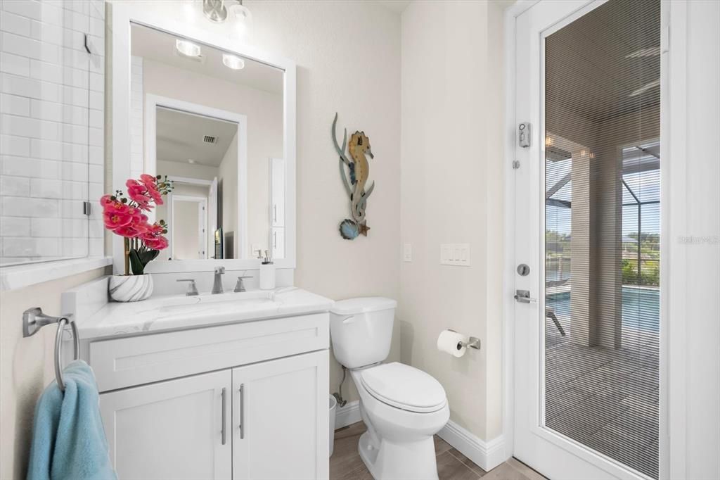 En Venta: $1,100,000 (3 camas, 3 baños, 2261 Pies cuadrados)