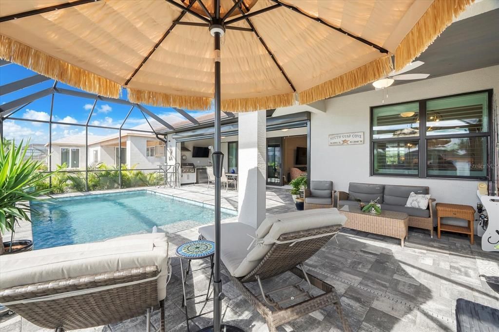 En Venta: $1,100,000 (3 camas, 3 baños, 2261 Pies cuadrados)