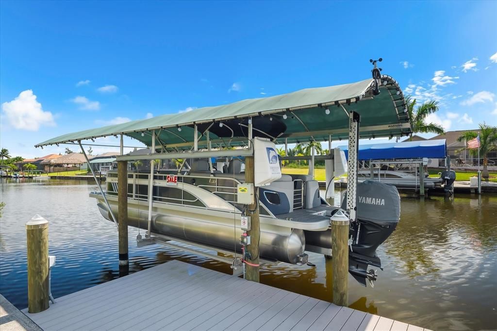 En Venta: $1,100,000 (3 camas, 3 baños, 2261 Pies cuadrados)