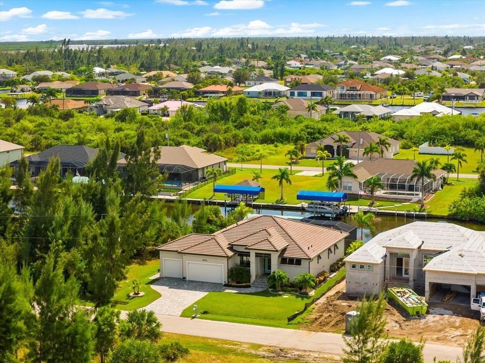 En Venta: $1,100,000 (3 camas, 3 baños, 2261 Pies cuadrados)