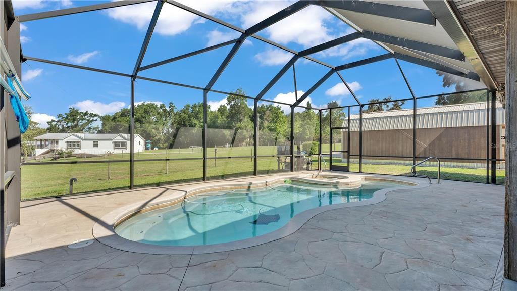 For Sale: $3,000,000 (3 beds, 2 baths, 2736 Square Feet)