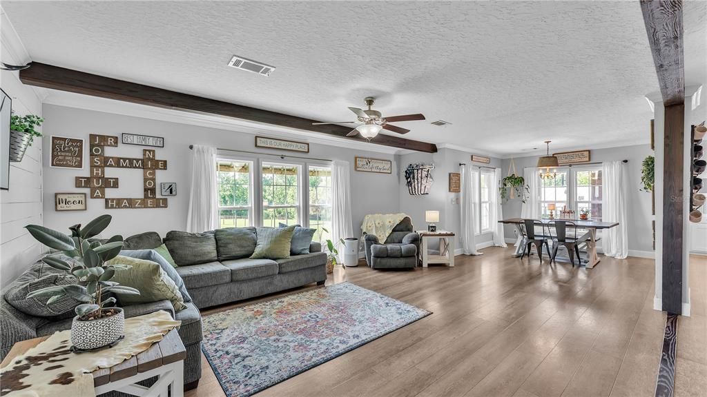 For Sale: $3,000,000 (3 beds, 2 baths, 2736 Square Feet)