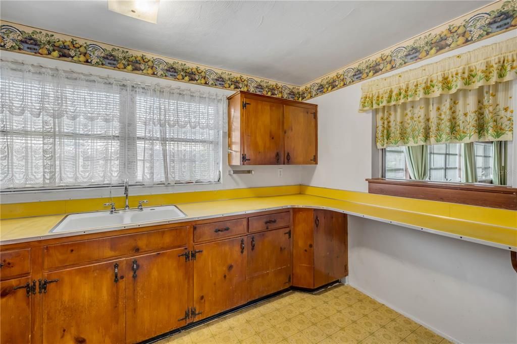 En Venta: $499,000 (2 camas, 2 baños, 871 Pies cuadrados)