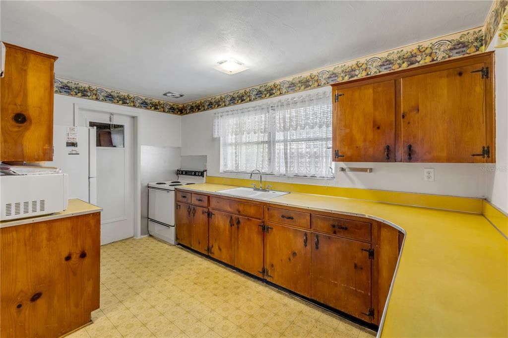 En Venta: $499,000 (2 camas, 2 baños, 871 Pies cuadrados)