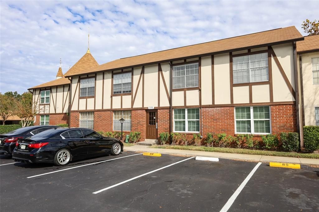 待售: $204,900 (2 贝兹, 2 浴室, 971 平方英尺)