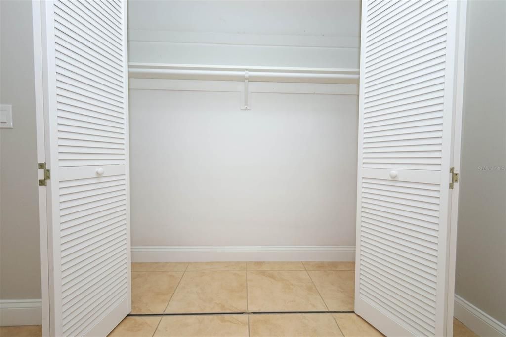 待售: $204,900 (2 贝兹, 2 浴室, 971 平方英尺)