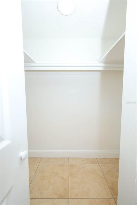 待售: $204,900 (2 贝兹, 2 浴室, 971 平方英尺)