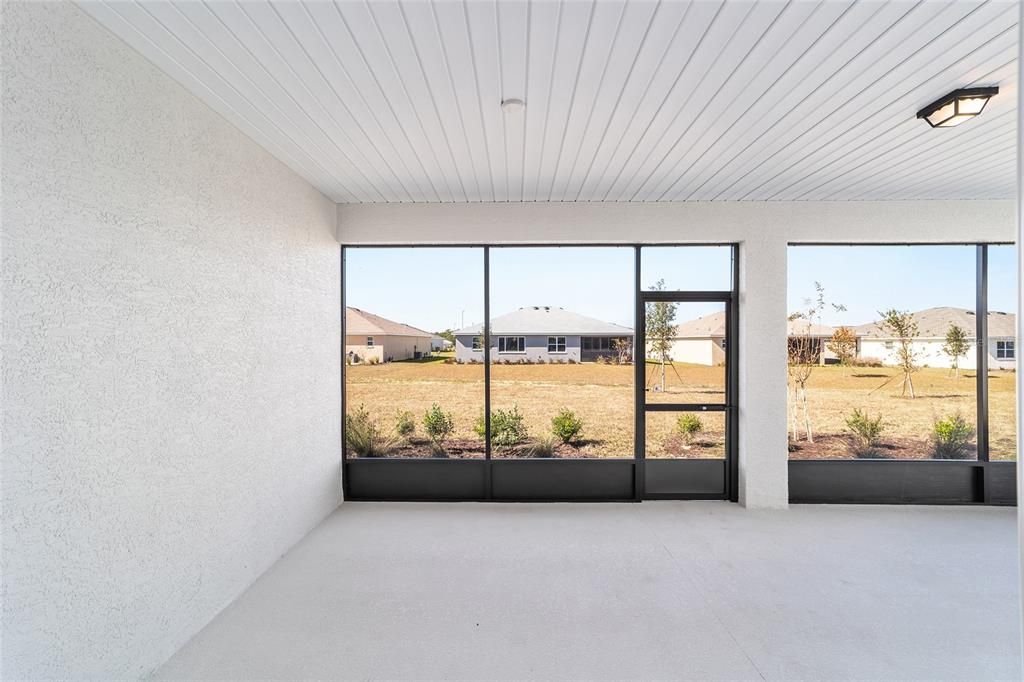 For Sale: $367,000 (2 beds, 2 baths, 1718 Square Feet)