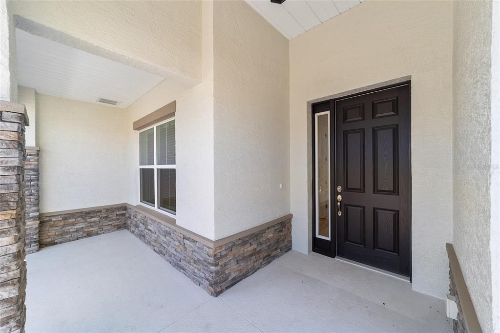 For Sale: $367,000 (2 beds, 2 baths, 1718 Square Feet)