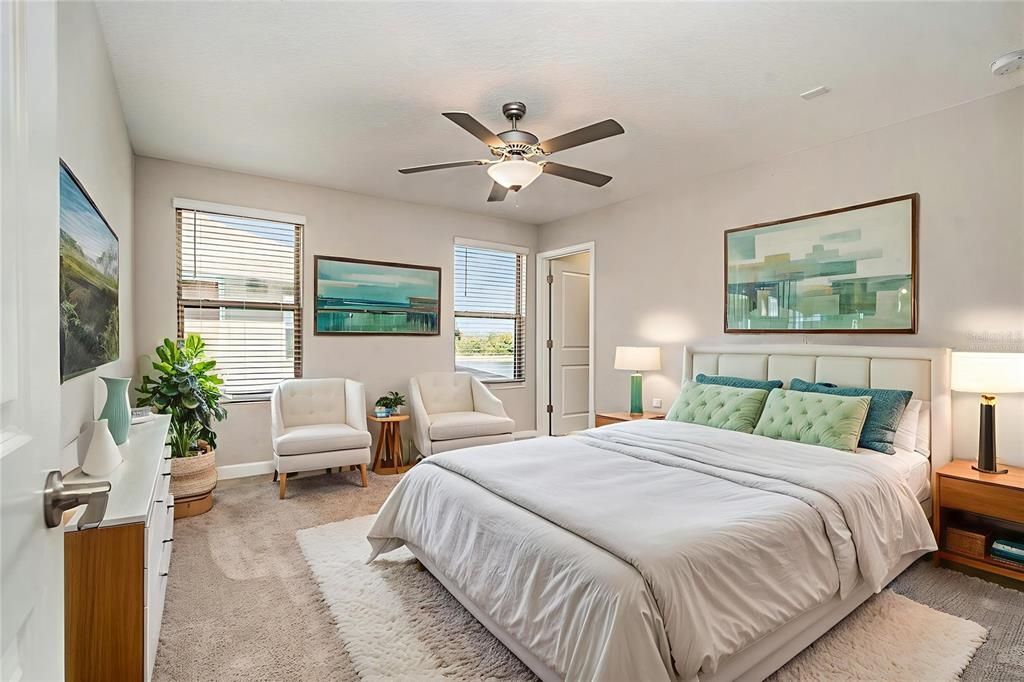 For Sale: $560,000 (5 beds, 4 baths, 3777 Square Feet)