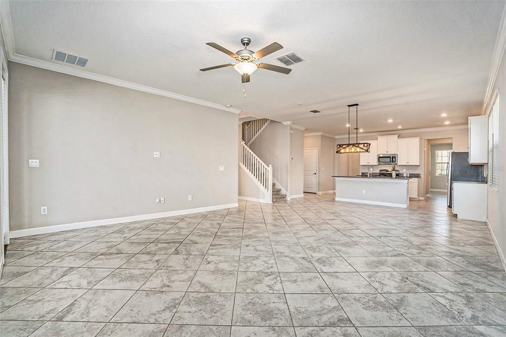 For Sale: $560,000 (5 beds, 4 baths, 3777 Square Feet)