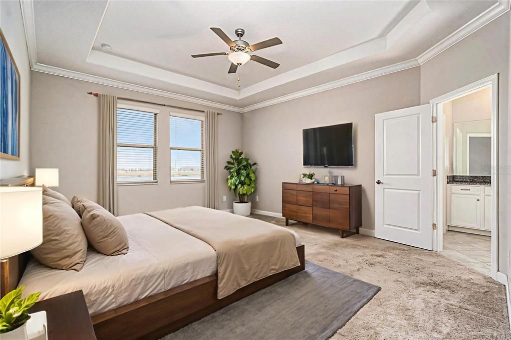 For Sale: $560,000 (5 beds, 4 baths, 3777 Square Feet)