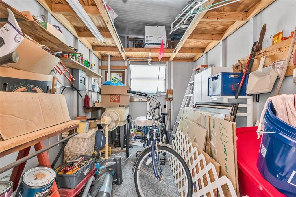 For Sale: $135,000 (2 beds, 2 baths, 1425 Square Feet)