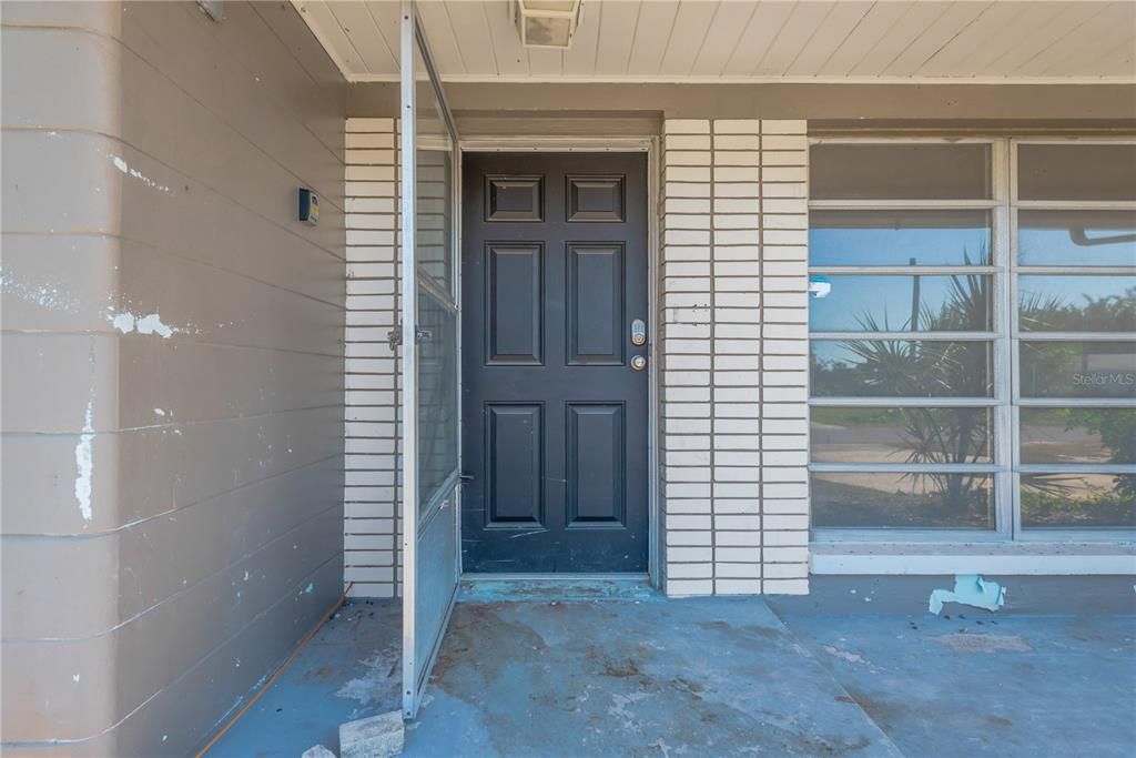 На продажу: $235,000 (2 спален, 2 ванн, 1247 Квадратных фут)