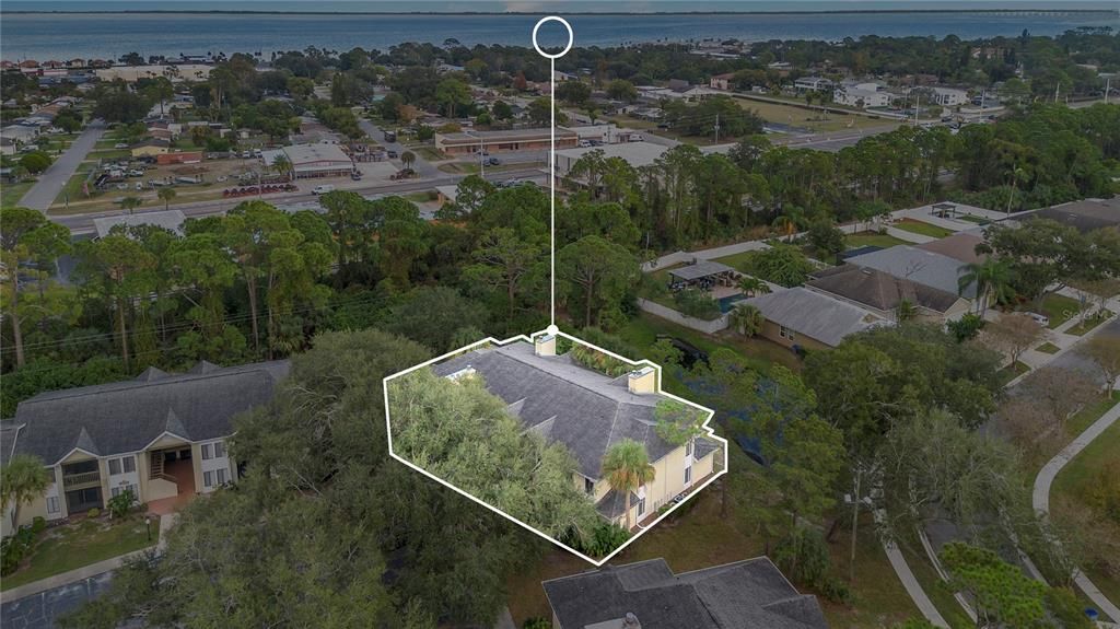 На продажу: $129,990 (2 спален, 1 ванн, 785 Квадратных фут)